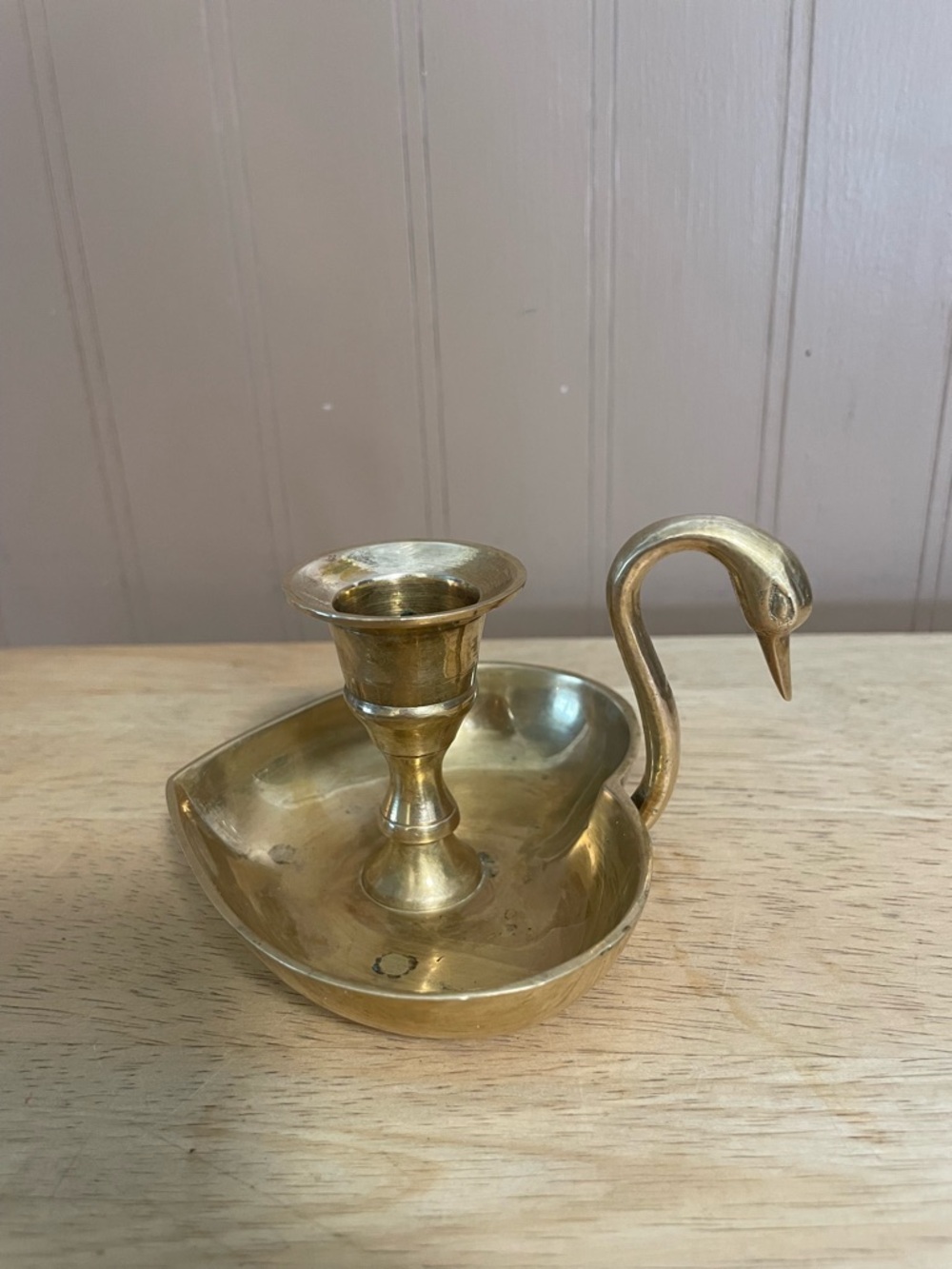 Collection of 4 solid brass taper candle holders, 2 stands, 1 leaf. I heart swan - Picture 5 of 12